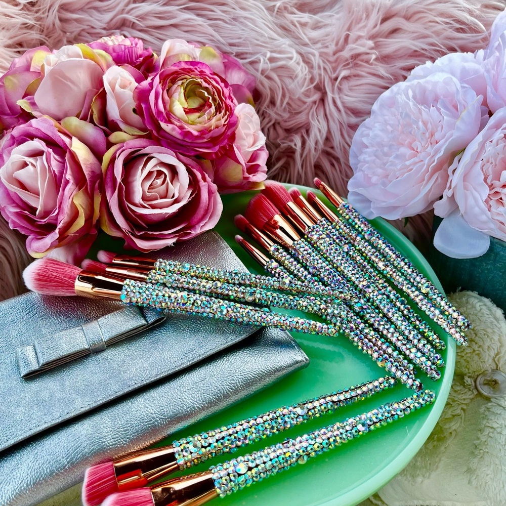 Rhinestone Makeup Brush Set w Pink Bristles including silver metallic brush bag